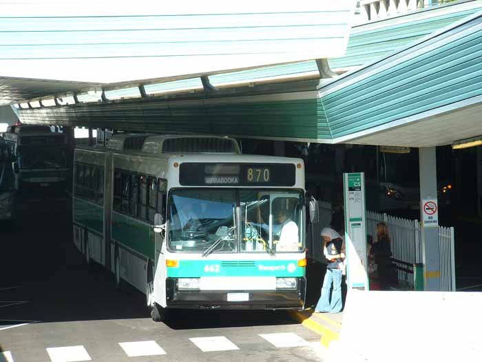 Transperth Mercedes O305G Porter 662